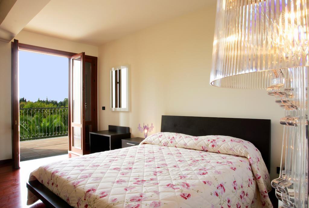 Hotel Borgo Pida Paceco Zimmer foto